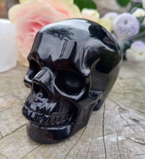 Lebka černý obsidián 275g